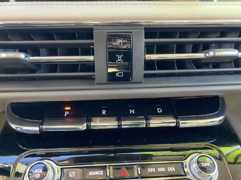 Used 2021 Lincoln Corsair Grand Touring w/ Equipment Group 301A image 27