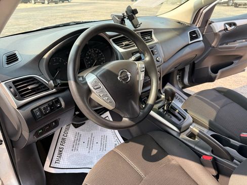 Used 2017 Nissan Sentra S FWD image 10