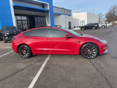 Used 2022 Tesla Model 3 Performance image 2