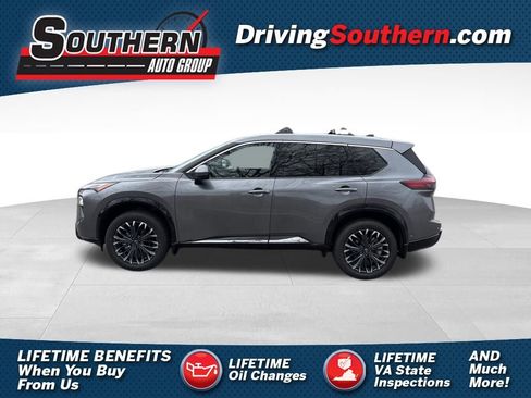 New 2026 Nissan Rogue Platinum w/ Platinum Premium Package AWD/4WD image 1
