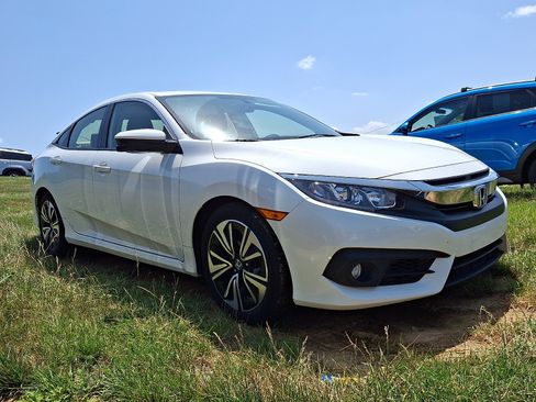 Used 2018 Honda Civic EX-T image 1