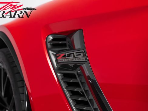 Used 2017 Chevrolet Corvette Z06 RWD image 22
