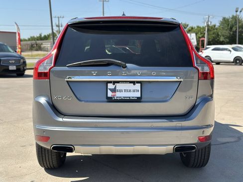 Used 2016 Volvo XC60 T5 Premier w/ Proximity Package FWD image 6