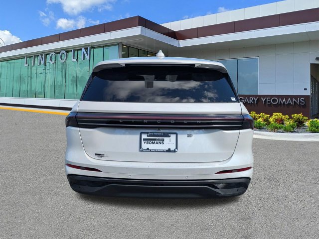 New 2026 Lincoln Nautilus Premier w/ Jet Appearance Package AWD/4WD image 5