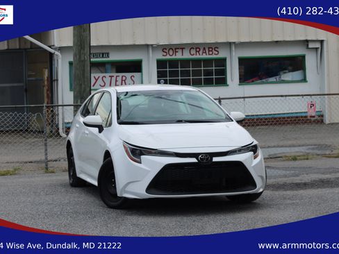 Used 2022 Toyota Corolla LE FWD image 1