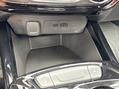 New 2026 Chevrolet Trax LT w/ Driver Confidence Package FWD image 24