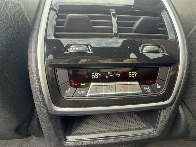 Used 2024 BMW X5 xDrive50e w/ M Sport Package AWD/4WD image 30