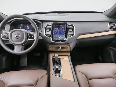 Certified 2023 Volvo XC90 T8 Plus w/ Protection Package image 30