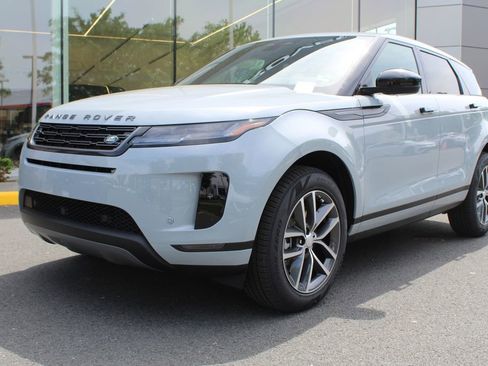 Used 2026 Land Rover Range Rover Evoque S AWD/4WD image 1