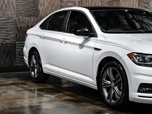 Used 2020 Volkswagen Jetta R-Line w/ R-Line Cold Weather Package FWD image 6