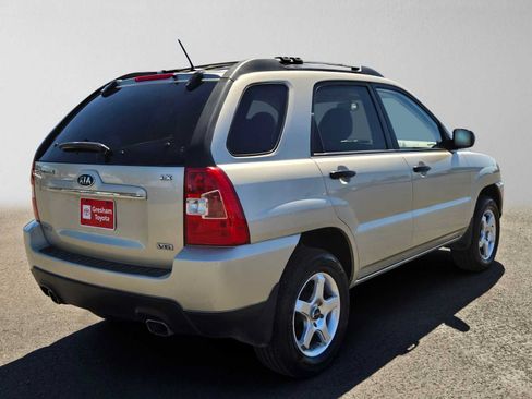 Used 2009 Kia Sportage LX AWD/4WD image 3