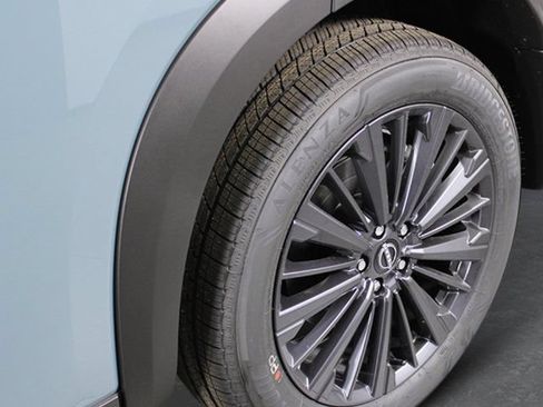 New 2026 Nissan Pathfinder SL w/ SL Premium Package (P04) FWD image 9