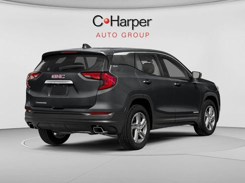 Used 2020 GMC Terrain SLE w/ Driver Convenience Package AWD/4WD image 2