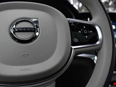 New 2024 Volvo S90 B6 Plus image 28