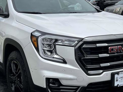 Used 2022 GMC Terrain AT4 w/ Infotainment Package II AWD/4WD image 12