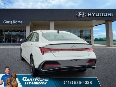New 2026 Hyundai Elantra SEL Sport Premium FWD image 7