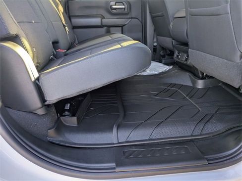 New 2026 Chevrolet Silverado 2500 Custom w/ Custom Value Package image 32