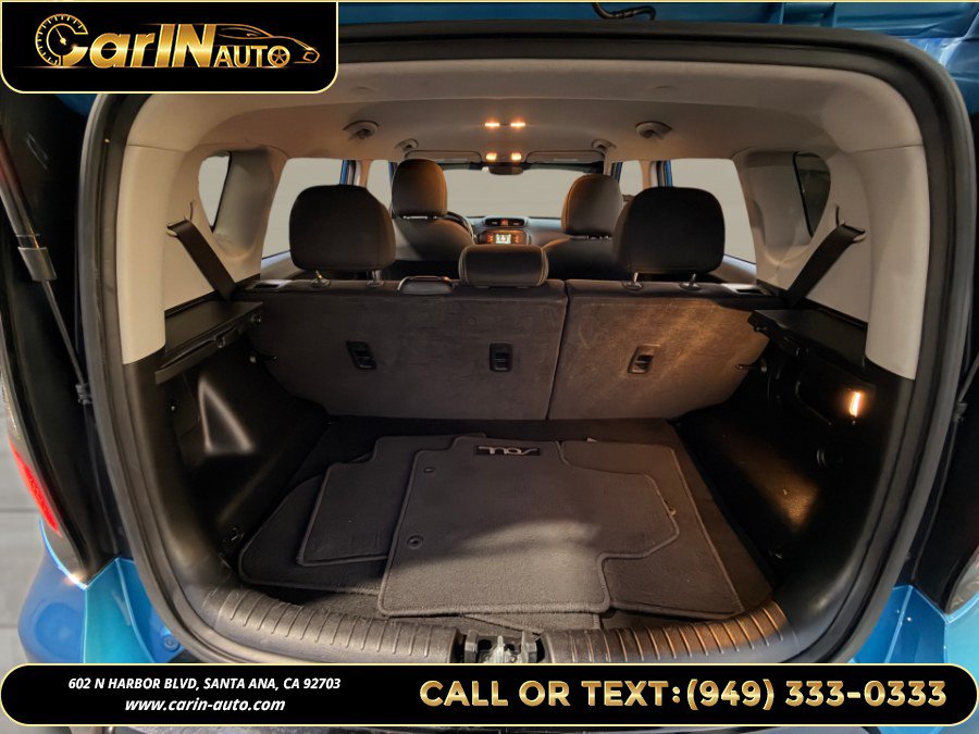 Used 2016 Kia Soul + w/ Designer's Package FWD image 24
