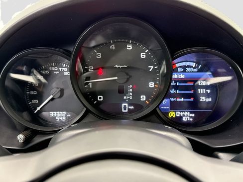Certified 2022 Porsche 718 Boxster Spyder RWD image 30