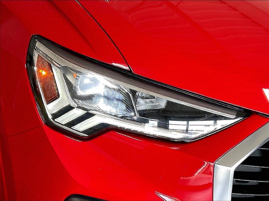 Used 2025 Audi Q3 2.0T Premium AWD/4WD image 33