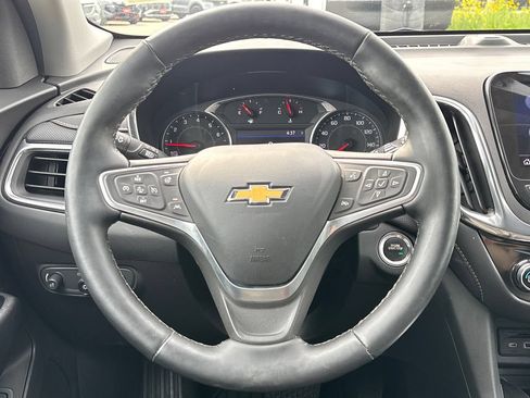 Used 2023 Chevrolet Equinox Premier AWD/4WD image 20
