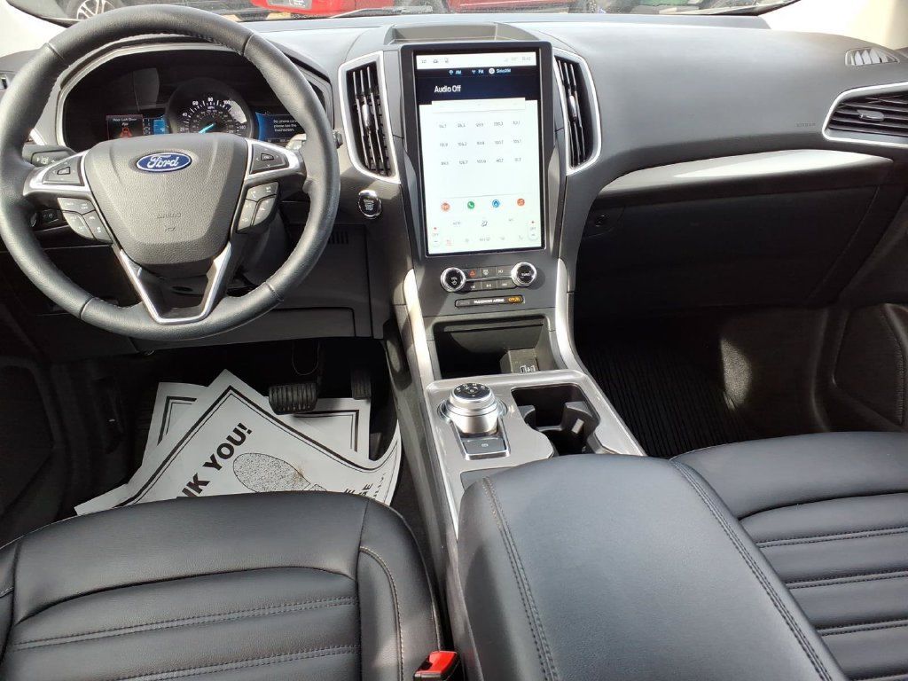 Certified 2024 Ford Edge SEL w/ Convenience Package AWD/4WD image 12