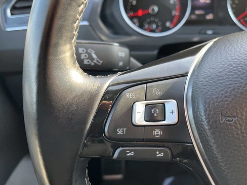 Used 2021 Volkswagen Tiguan SE R-Line w/ 3rd Row Seat Package image 16