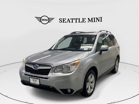 Used 2015 Subaru Forester 2.5i Limited AWD/4WD image 1