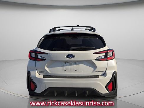 Used 2024 Subaru Crosstrek 2.0i Premium image 5