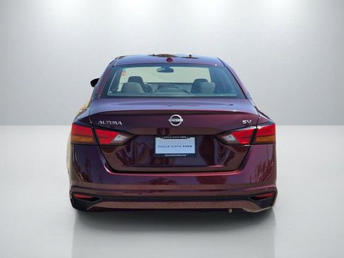 Used 2024 Nissan Altima 2.5 SV image 5