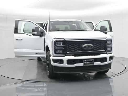 New 2026 Ford F250 XLT w/ XLT Premium Package AWD/4WD image 34