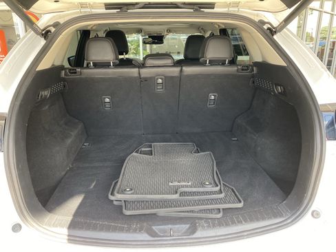 Used 2024 MAZDA CX-5 AWD 2.5 S w/ Preferred Package image 17