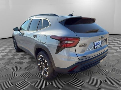 New 2026 Chevrolet Trax RS w/ Driver Confidence Package FWD image 3