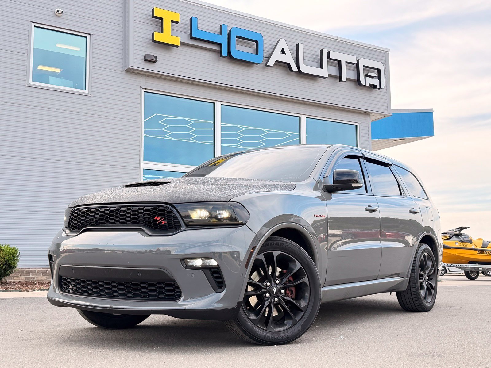 Used 2022 Dodge Durango R/T w/ Blacktop Package AWD/4WD image 59