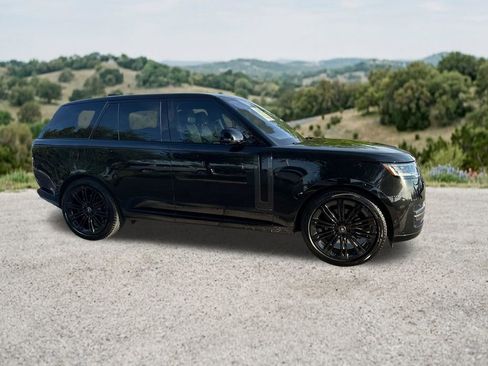 Used 2023 Land Rover Range Rover SE AWD/4WD image 12