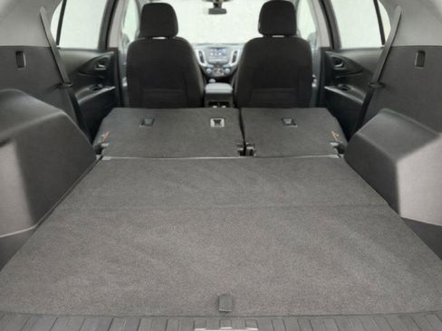 Used 2020 Chevrolet Equinox LT image 25