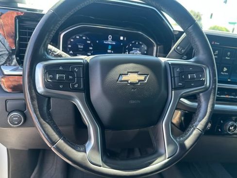 Certified 2022 Chevrolet Silverado 1500 LT RWD image 18