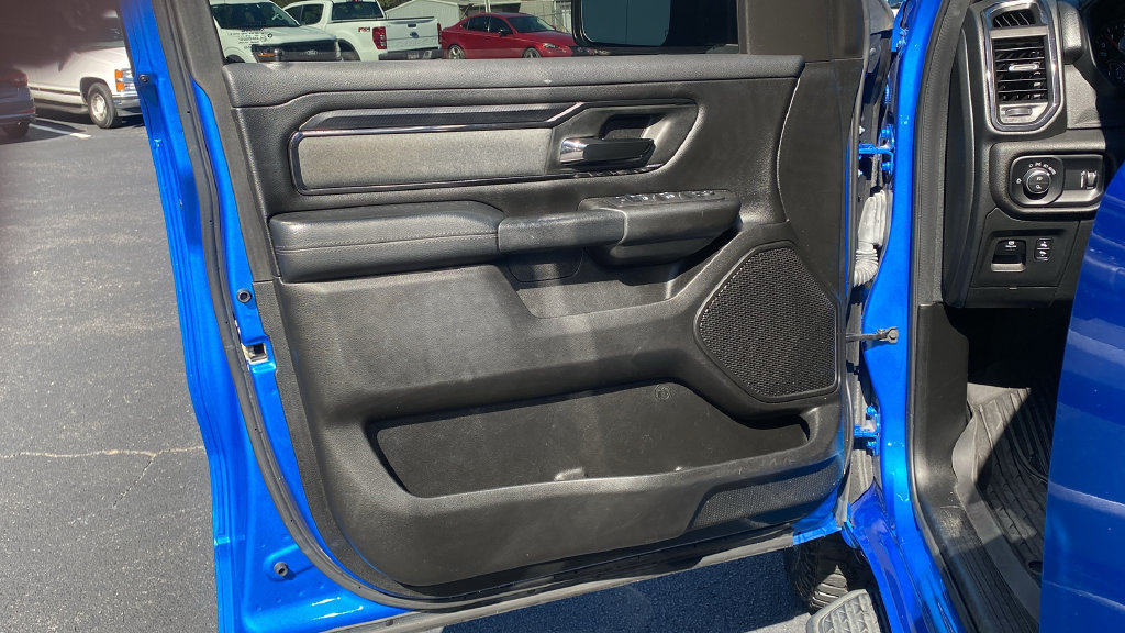 Used 2023 RAM 1500 Big Horn AWD/4WD image 17