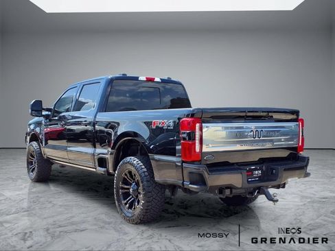 Used 2024 Ford F250 King Ranch w/ FX4 Off-Road Package AWD/4WD image 2