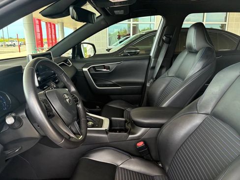 Used 2022 Toyota RAV4 XSE AWD/4WD image 13