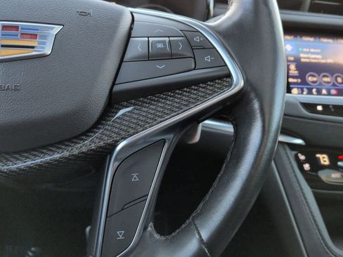 Used 2023 Cadillac XT5 Sportv w/ Technology Package image 26