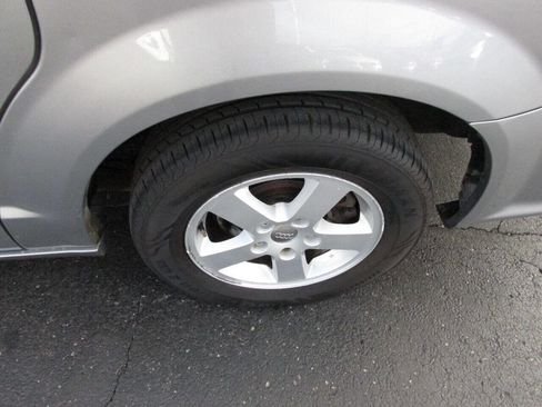 Used 2013 Dodge Grand Caravan SXT image 34