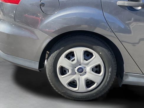 Used 2016 Ford Focus S image 28