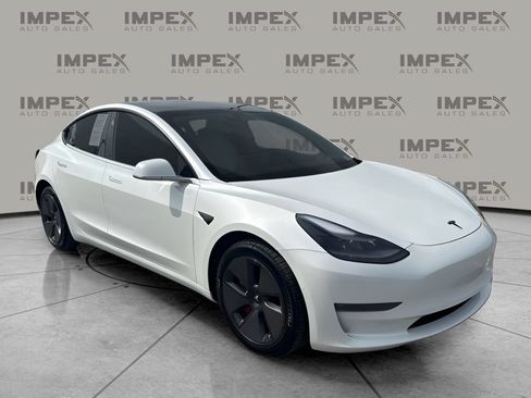 Used 2020 Tesla Model 3 Long Range AWD/4WD image 7