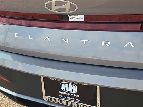 New 2025 Hyundai Elantra Sport image 12