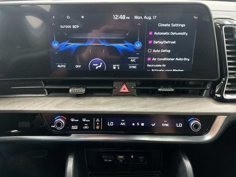 Certified 2024 Kia Sportage X-Line w/ X-Line Premium Package AWD/4WD image 18