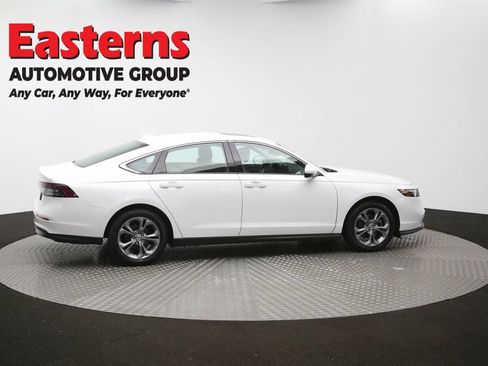 Used 2023 Honda Accord EX image 46