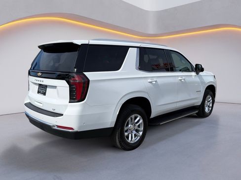 Used 2025 Chevrolet Tahoe LT AWD/4WD image 3