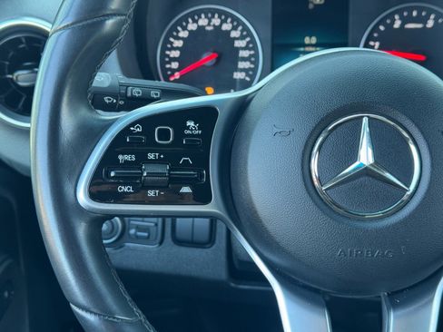 Used 2023 Mercedes-Benz Sprinter 2500 image 21