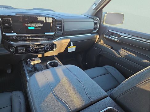 New 2026 Chevrolet Silverado 1500 LT Trail Boss w/ LT Trail Boss Premium Package AWD/4WD image 12